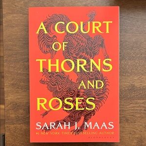 A Court of Thorns and Roses Book